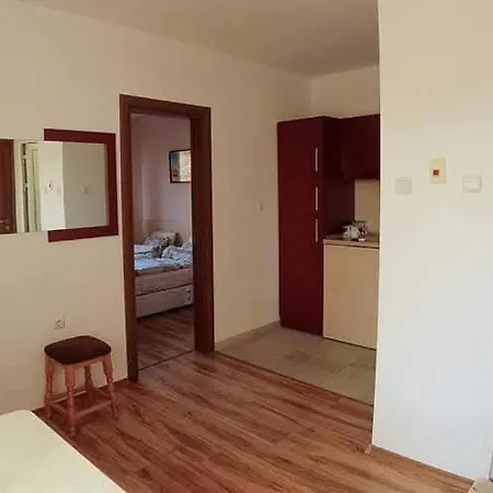 Vendégház ели *